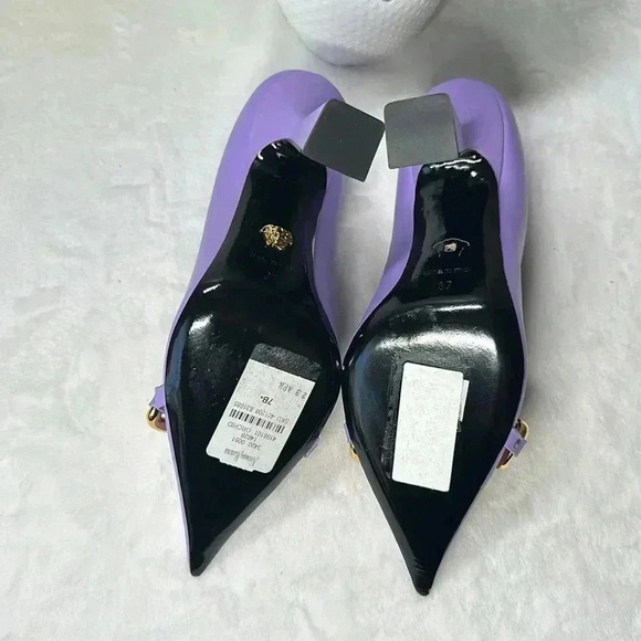 Versace SZ 7 Purple Gold Chain Heels Pumps - Picture 14 of 15